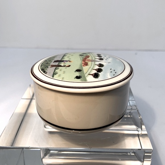 Porcelain trinket box Design Naïf - Picture 5 of 10